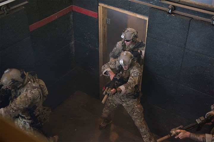 Loạt ảnh binh sĩ Mỹ huấn luyện chiến đấu trên khắp thế giới